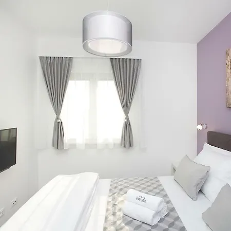 Villa Apartments Art Trogir Exterior photo